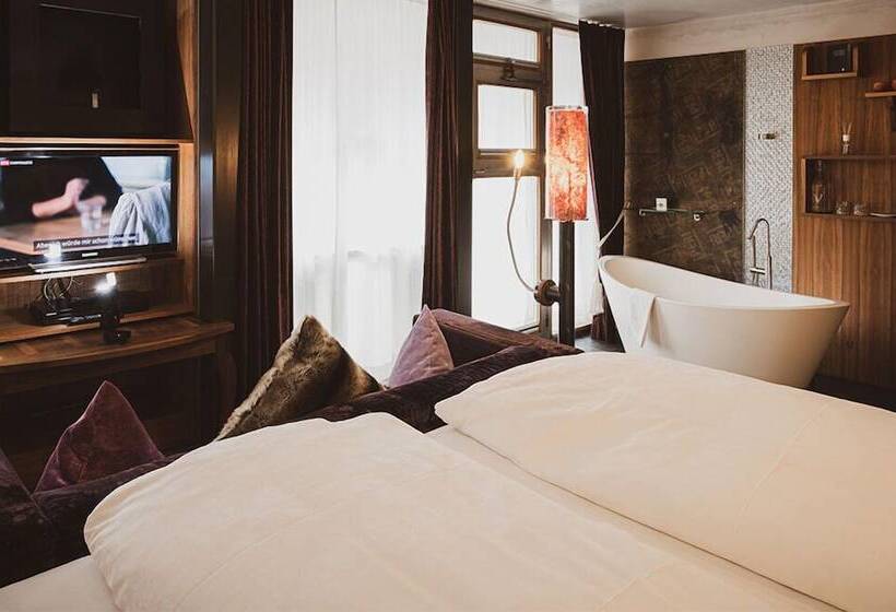 اتاق لوکس, Backstage Boutique Spa