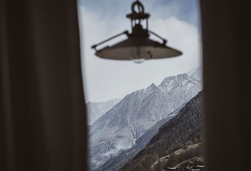 اتاق لوکس, Backstage Boutique Spa