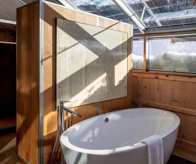 سوییت, Backstage Boutique Spa