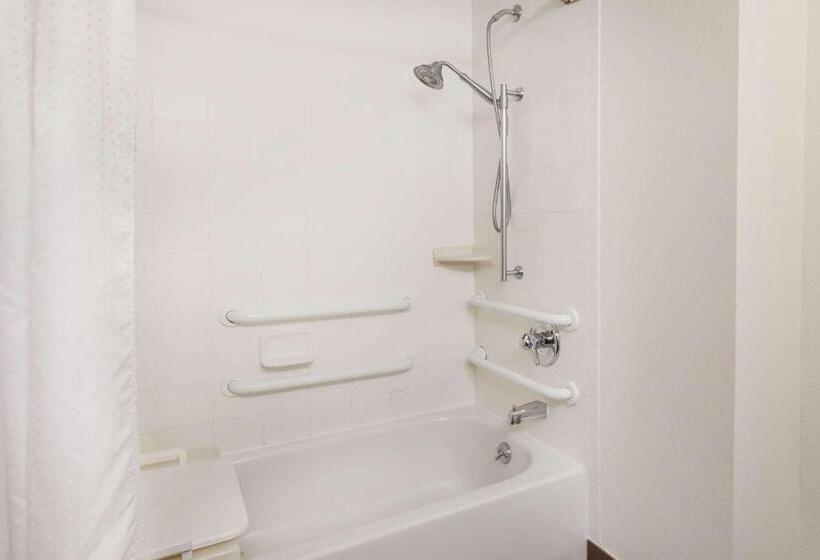 اتاق استاندارد برای معلولان, Baymont By Wyndham Chelsea