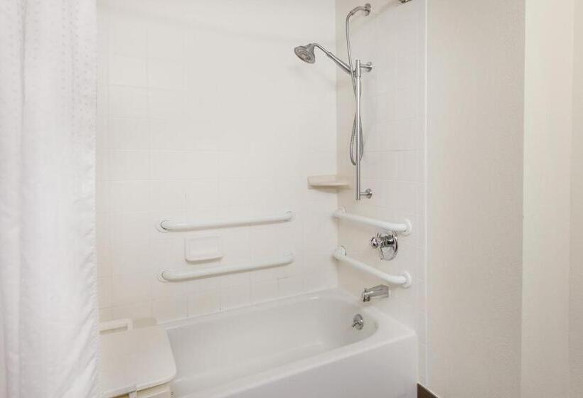 اتاق استاندارد برای معلولان, Baymont By Wyndham Chelsea