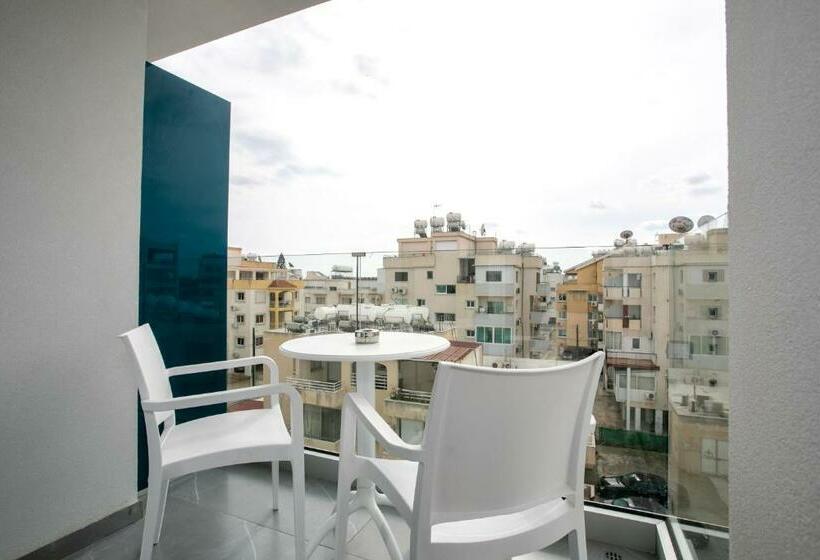 스탠다드 트리플 룸, Best Western Plus Larco