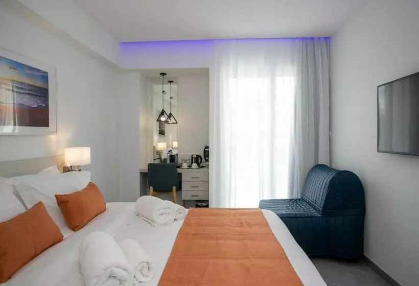 اتاق استاندارد سه نفره, Best Western Plus Larco