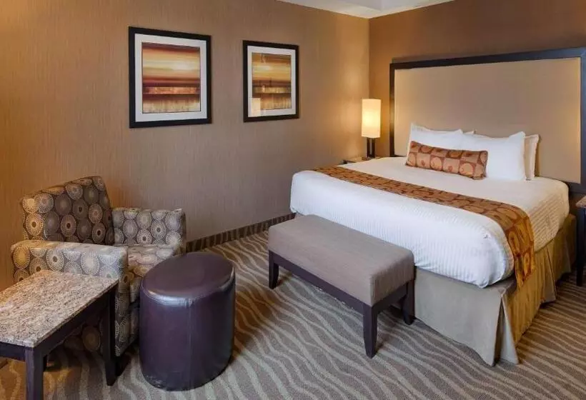 سوئیت با تخت بزرگ, Best Western Premier Freeport Inn Calgary Airport