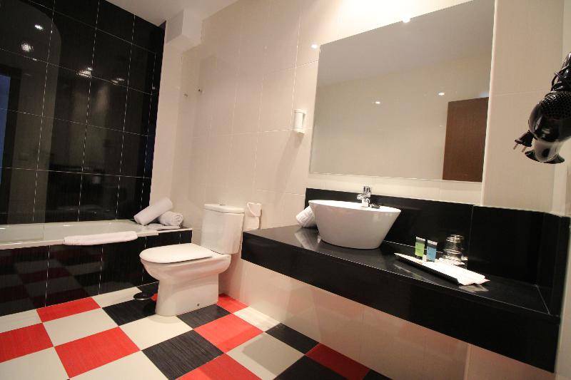 Номер Стандарт, Calas De Liencres