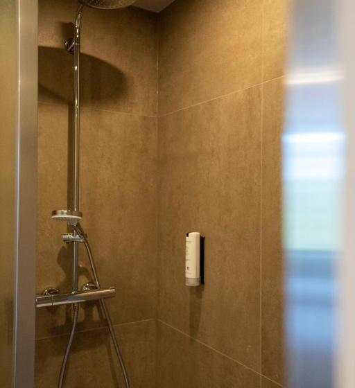 スタンダードルーム, Green