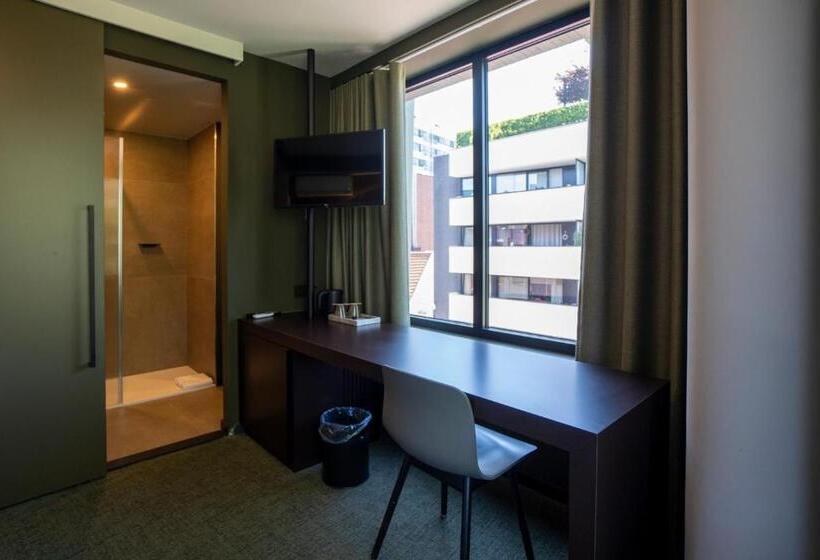 スタンダードルーム, Green