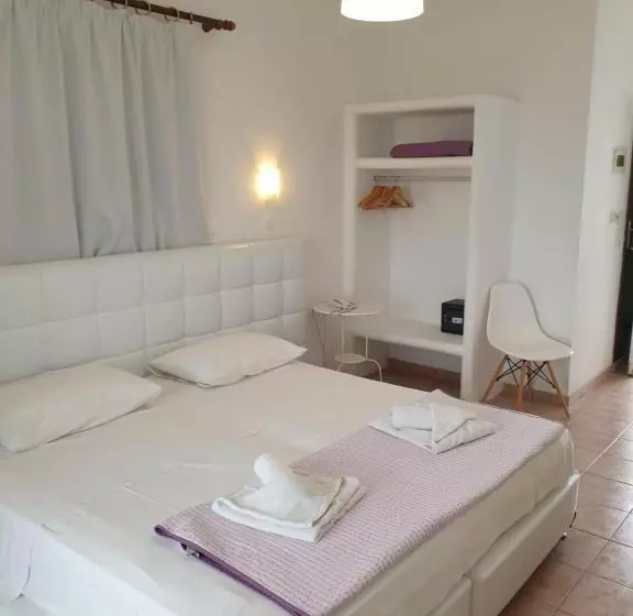 バルコニー付きスタンダードルーム, Iliada Odysseas Resort