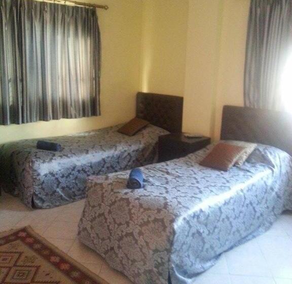 اتاق استاندارد با سرویس بهداشتی مشترک, Jordan Tower