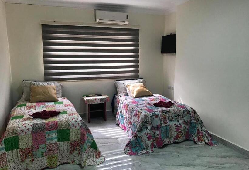 سوییت خانوادگی, Jordan Tower