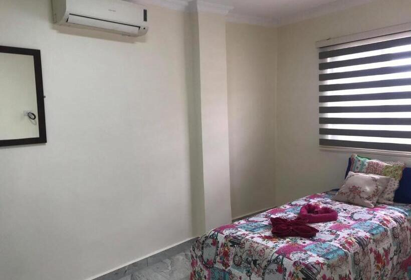 اتاق لوکس, Jordan Tower