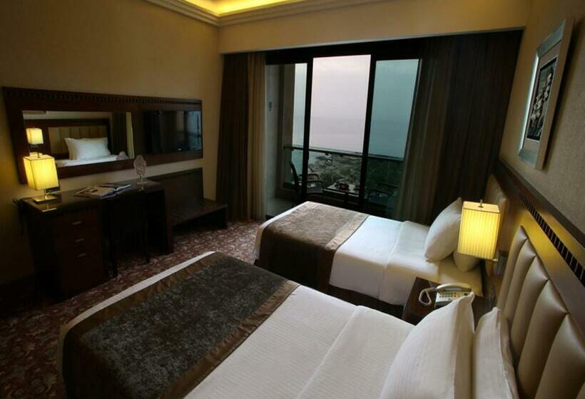 اتاق لوکس با بالکن, Lancaster Suites Raouche