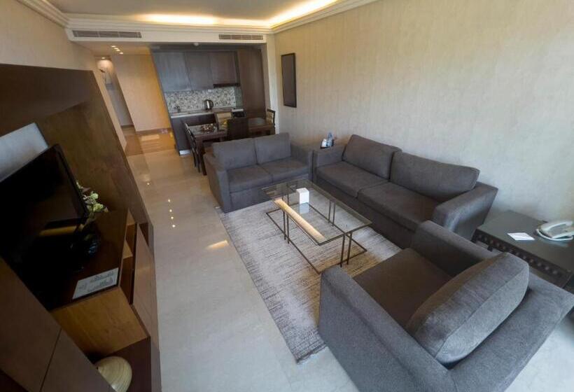 سوئیت خانواده 2 خوابه, Lancaster Suites Raouche