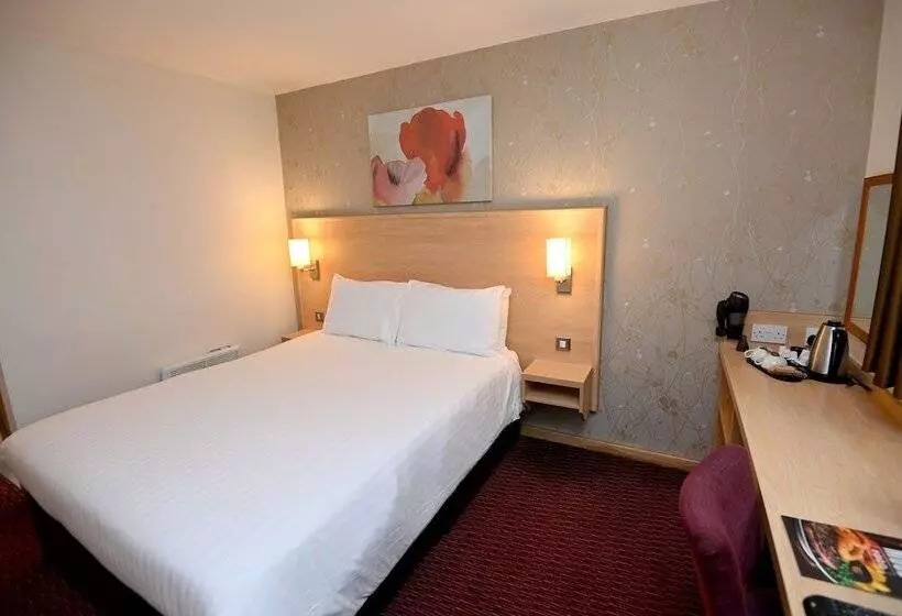 スタンダードルーム, Meadow Farm Redditch By Marstons Inns
