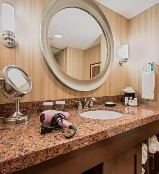 障害者適応デラックスルーム, Sonesta Milwaukee West Wauwatosa