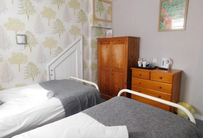 Standardrum, St Weonards