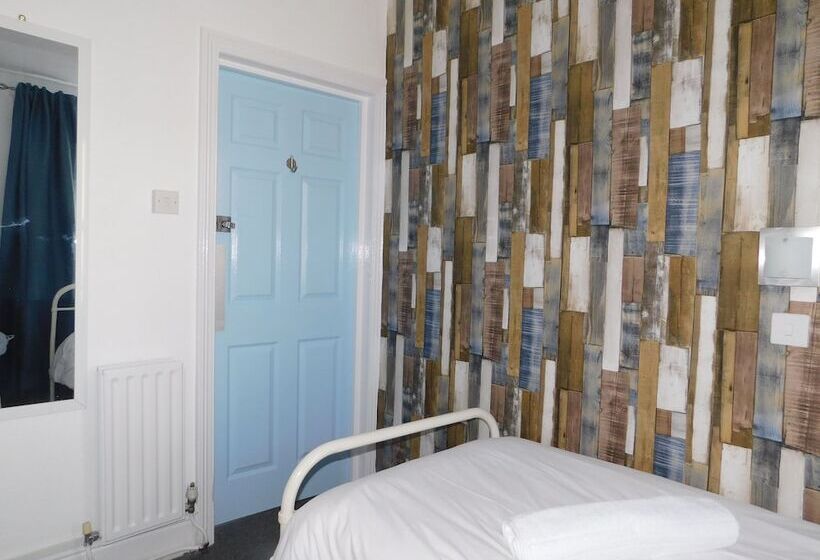 Standard Enkelrum, St Weonards