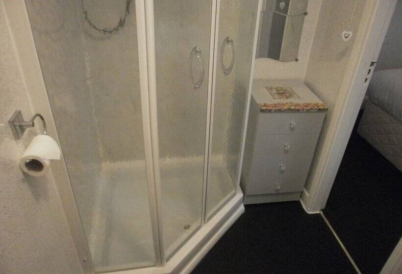 スタンダードルーム, The Withnell