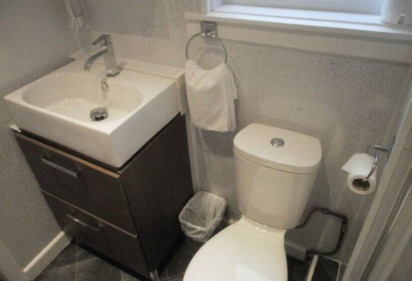 スタンダードルーム, The Withnell