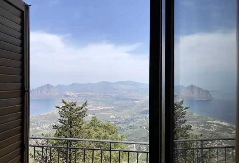 シングルデラックスルーム, Villa San Giovanni