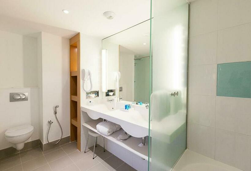 سوییت اجرایی, Novotel Tunis