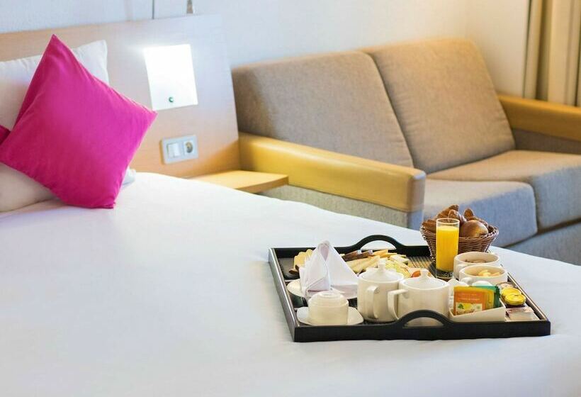سوییت اجرایی, Novotel Tunis