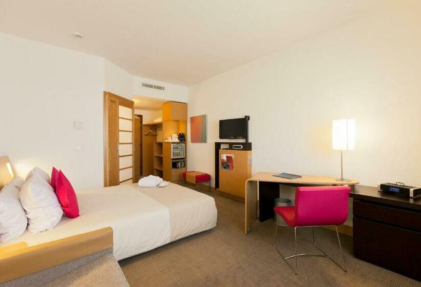 اتاق اجرایی, Novotel Tunis