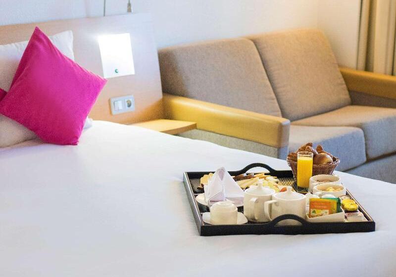 سوییت اجرایی, Novotel Tunis