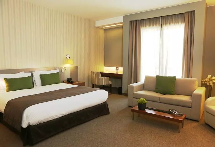 سوییت جونیور, Parktower Suites
