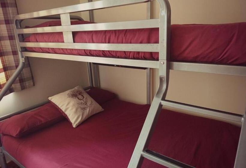 غرفة قياسية, Morag S Lodge