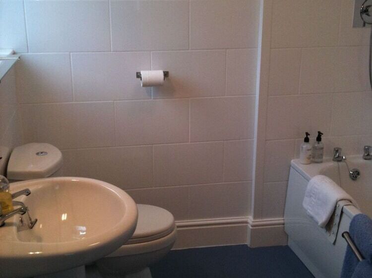 اتاق استاندارد, The Old Dairy Guest House Liverpool