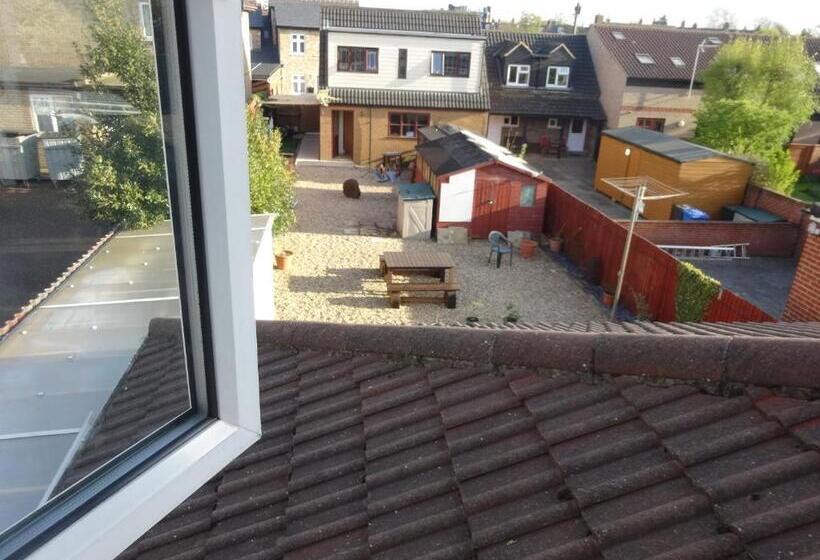 غرفة سوبيريور فردية, Lantern House