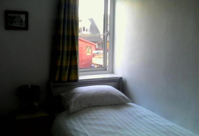 غرفة قياسية فردية حمام مشترك, Lantern House