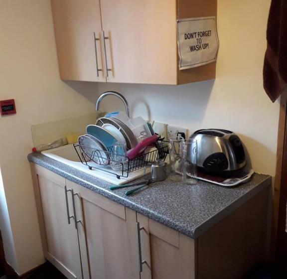 バスルーム共有のシングルスタンダード, Lantern House