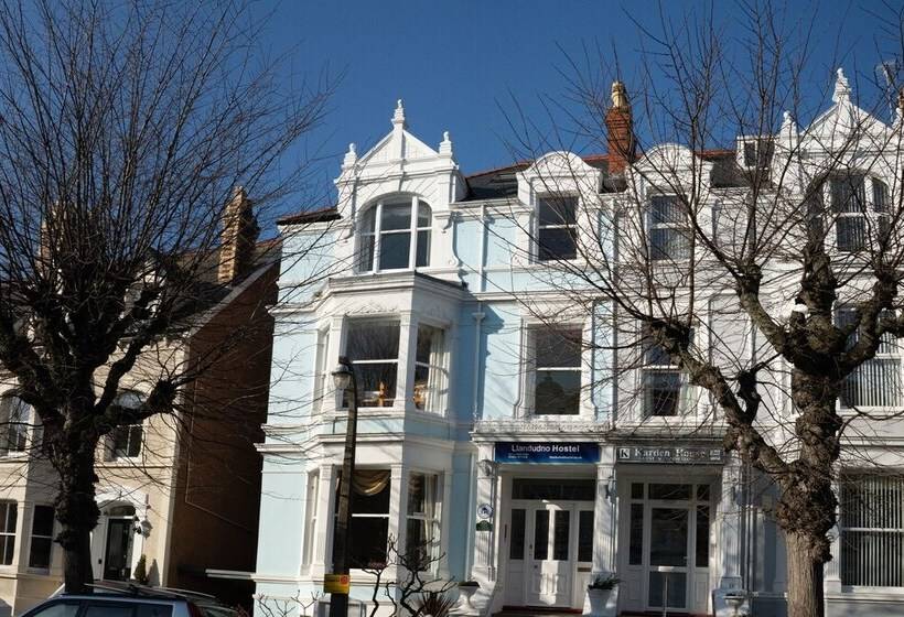 Кровать в Общей Комнате, Llandudno Hostel