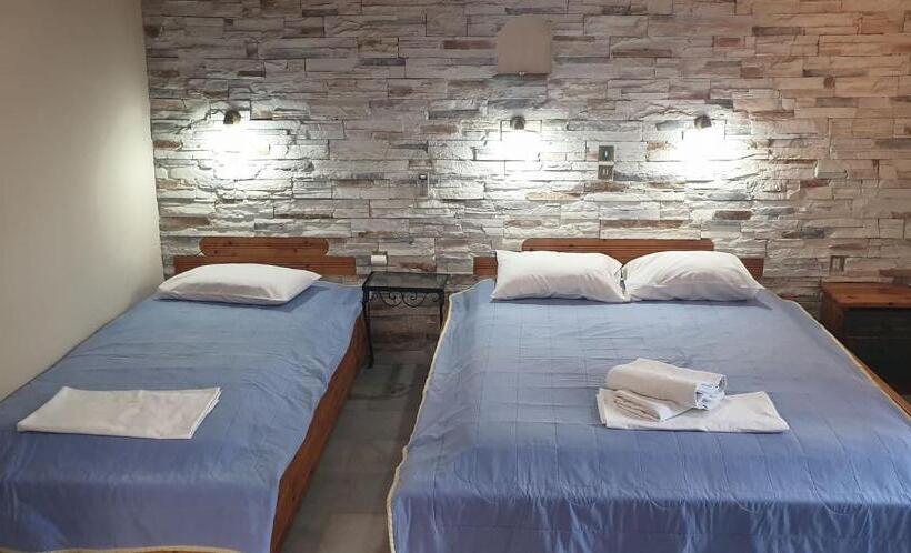 トリプルクラシックルーム, Evi Studios & Apartments