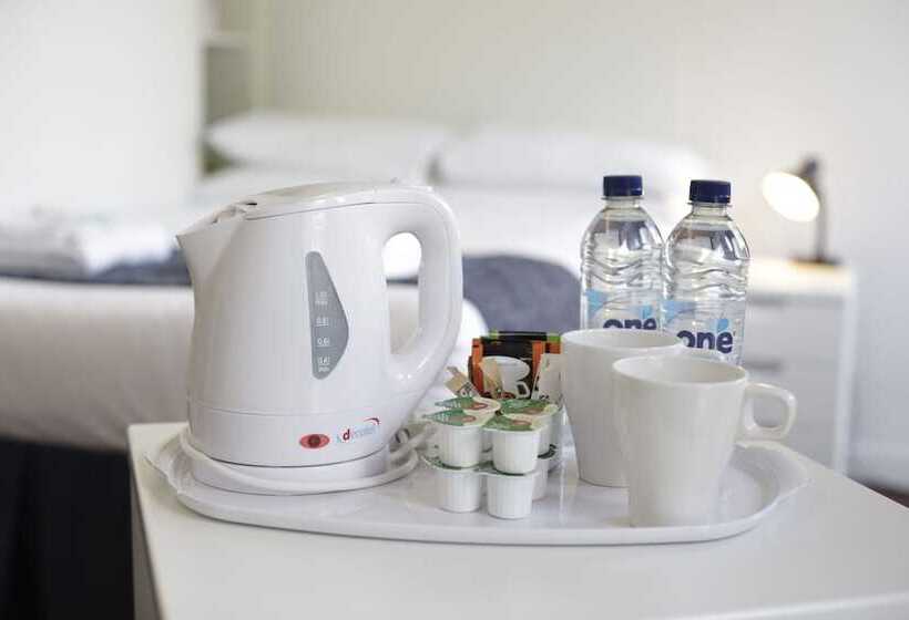 غرفة قياسية, Princes Gardens