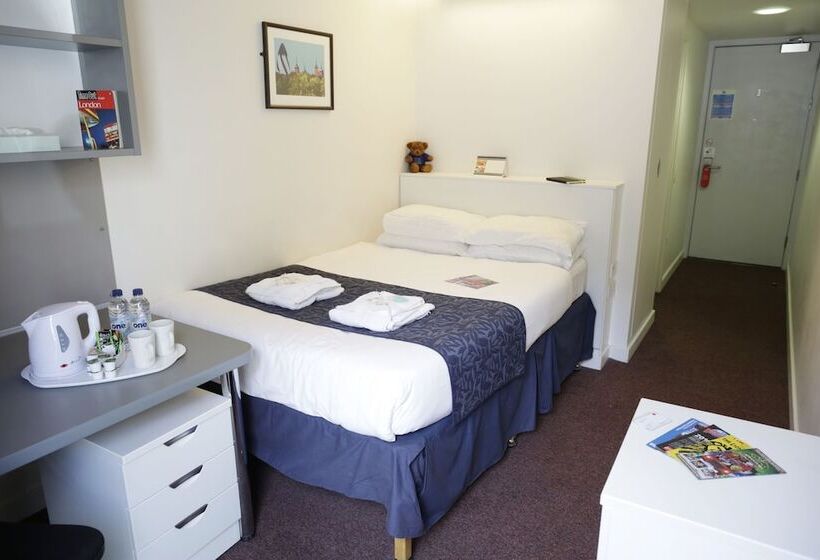 غرفة قياسية, Princes Gardens