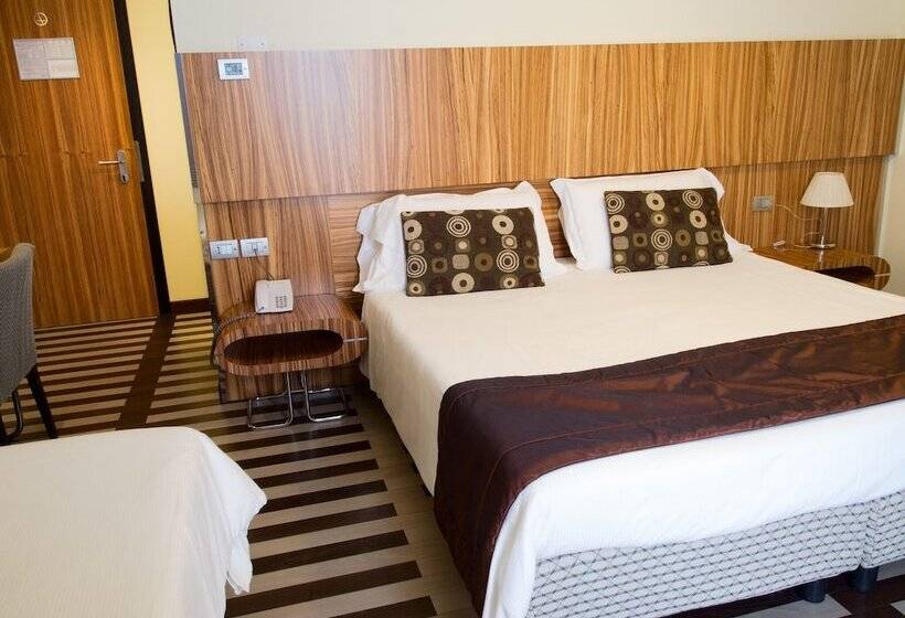 带海景的高档三人间, Bibione Palace