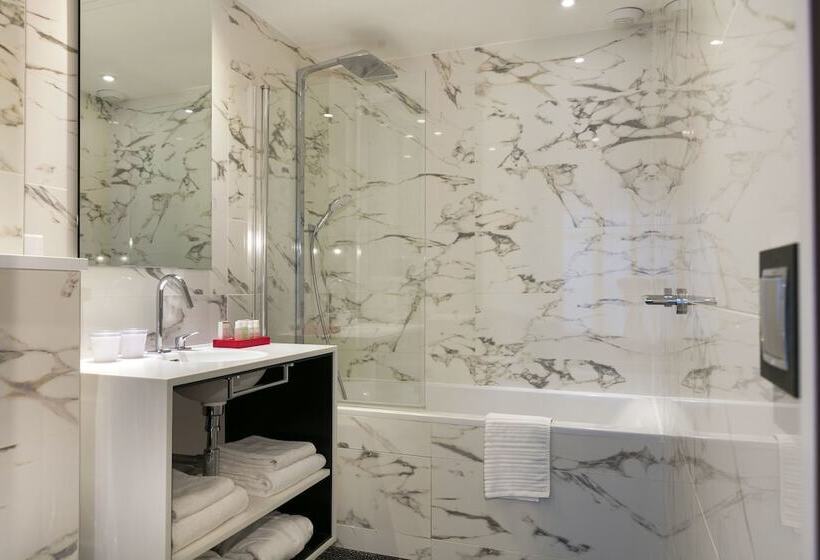 اتاق سوپریور, De Seze