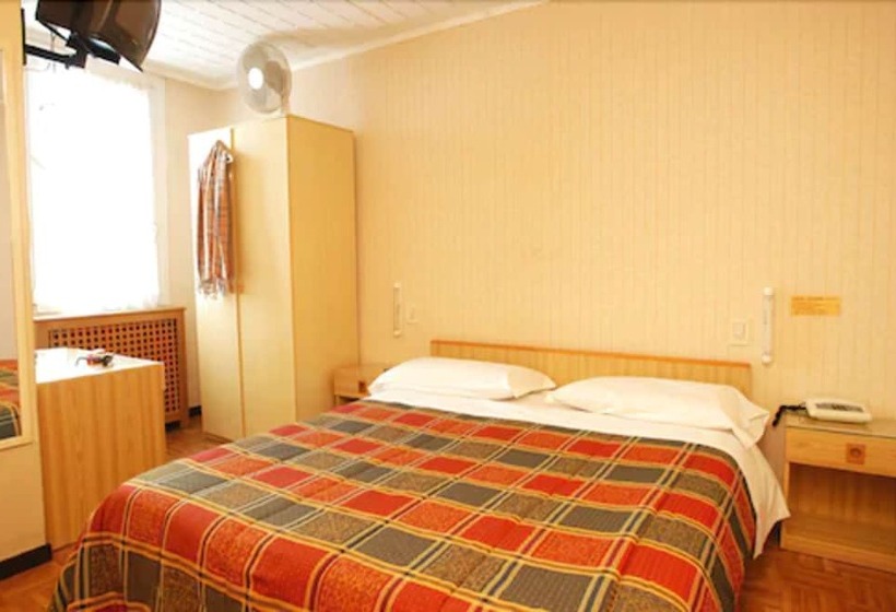 スタンダードルーム, Giovannina