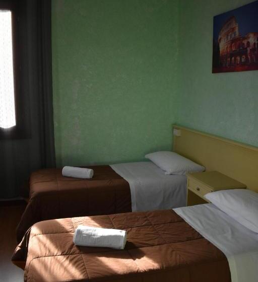 اتاق استاندارد سه نفره, Nuova Locanda Belvedere