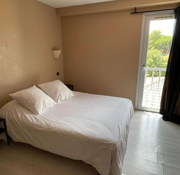 スタンダードルーム, & Restaurant Le Mejean   Parc Des Expositions