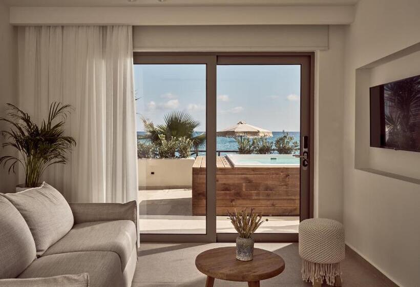 سوئیت جونیور با استخر, Windmill Bay