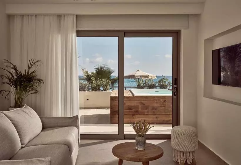 سوئیت جونیور با استخر, Windmill Bay