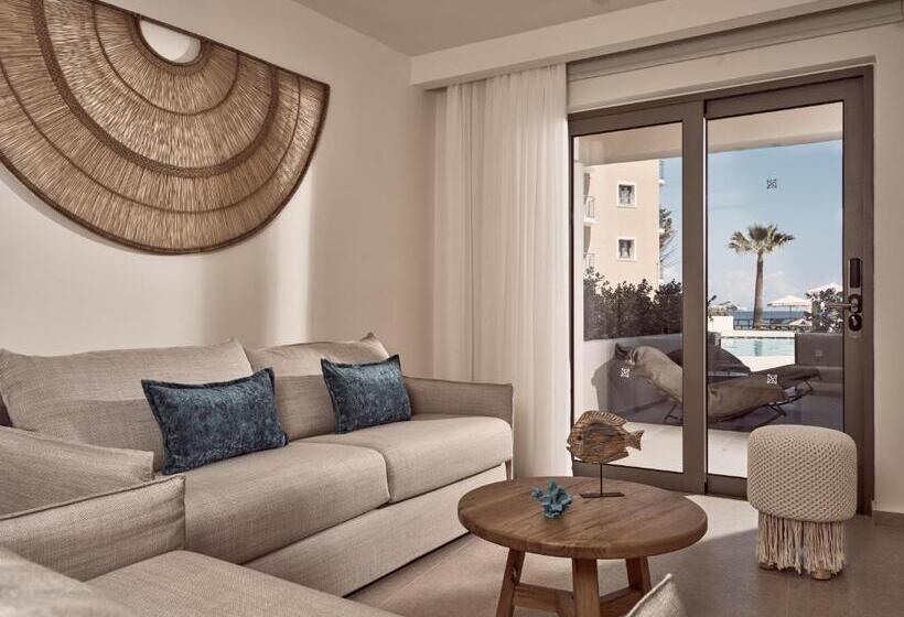 سوئیت جونیور با استخر, Windmill Bay