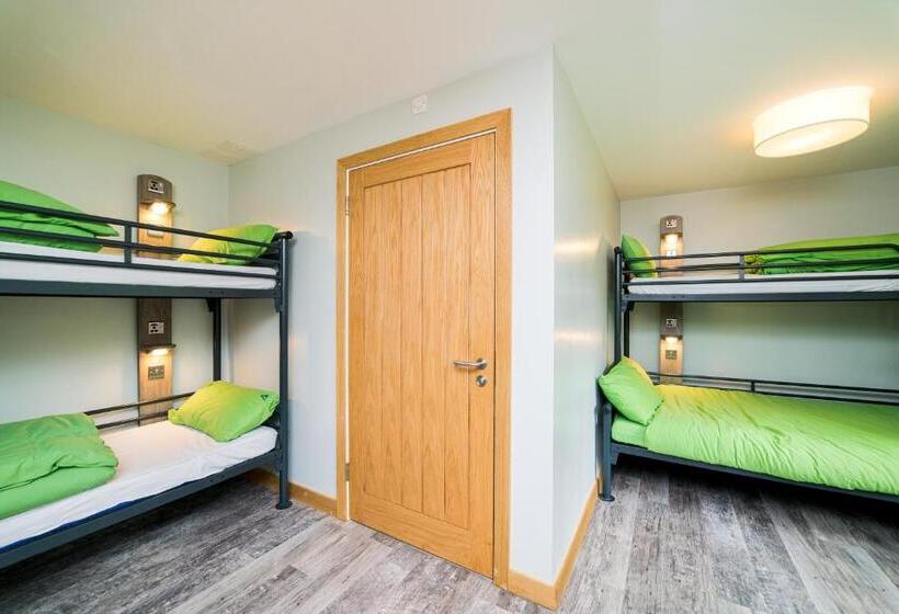 חדר סטנדרט לארבעה, Yha Bath