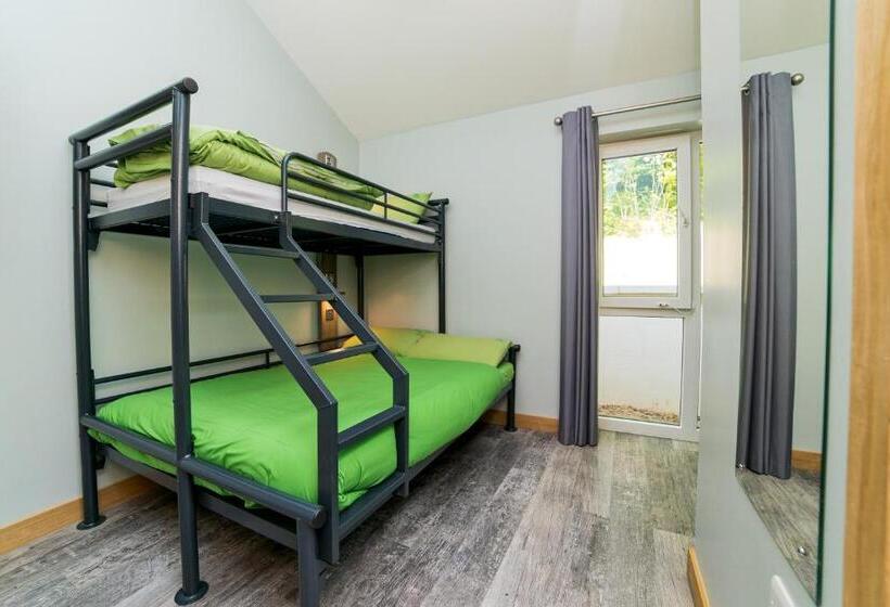 חדר סטנדרט לשלושה, Yha Bath