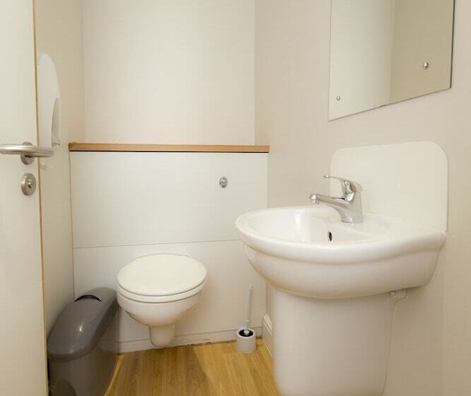 חדר סטנדרט, Yha Bath