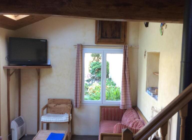 Дом 2 Спальни, Le Clos De Tournes